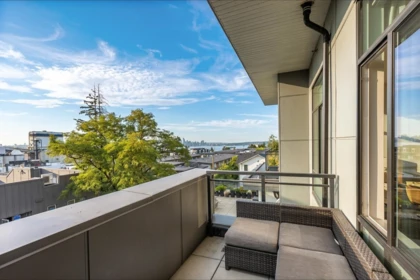 403 615 E 3rd Street, North Vancouver, BC, North Vancouver — Apartment/Condo for sale