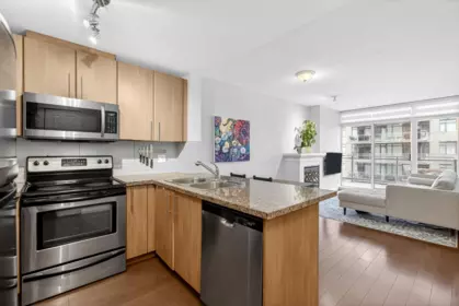 2503 892 Carnarvon Street, New Westminster, BC, New Westminster — Apartment/Condo for sale