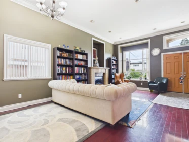 6615 Dufferin Avenue, Burnaby, BC, Burnaby — Half Duplex for sale