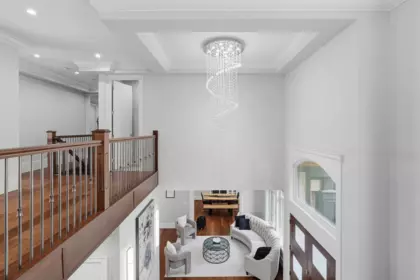Hallway Photo of 17108 4 Avenue, Surrey, BC