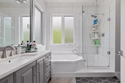 Laundry Room Photo of 17108 4 Avenue, Surrey, BC