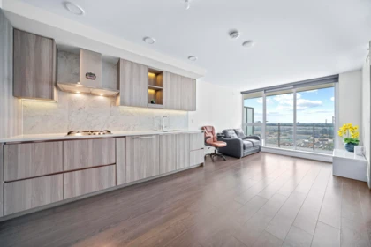 1107 433 SW Marine Drive, West Vancouver, BC, West Vancouver — Apartment/Condo for sale