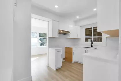 Kitchen Photo of 7489 Maple Street, Mission, BC