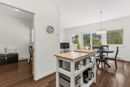Primary Bedroom Photo of 306 38142 Cleveland Avenue, Squamish, BC