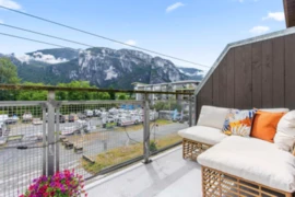 306 38142 Cleveland Avenue, Squamish, BC