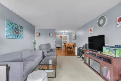 107 170 E 3rd Street, North Vancouver, BC, North Vancouver — Apartment/Condo for sale