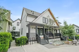 213 1306 Laval Square, Coquitlam, BC