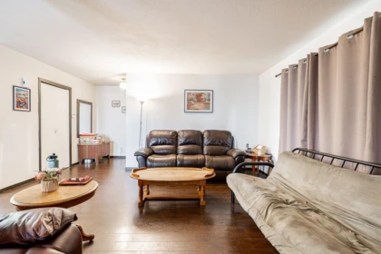 Kitchen Photo of 1828 Prairie Avenue, Port Coquitlam, BC