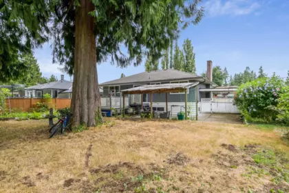 Hot Tub / Spa Photo of 21727 Ridgeway Crescent, Maple Ridge, BC