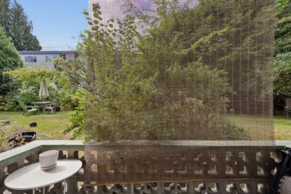 Breakfast Nook Photo of 106 36 E 14th Avenue, Vancouver, BC