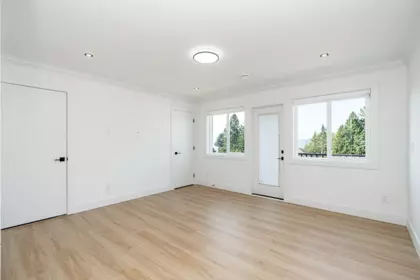 Walk-In Closet Photo of 13979 113 Avenue, Surrey, BC