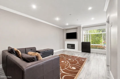 Living Room Photo of 20403 86ave Avenue, Langley, BC