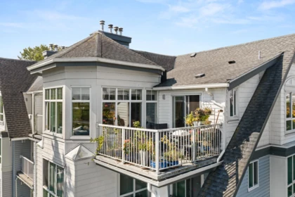 Office / Den Photo of 401 12639 No. 2 Road, Richmond, BC