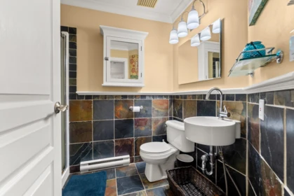 Primary Bathroom Photo of 401 12639 No. 2 Road, Richmond, BC