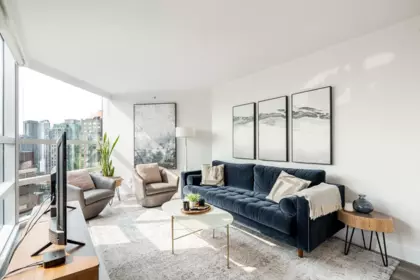 Breakfast Nook Photo of 1907 1050 Burrard Street, Vancouver, BC