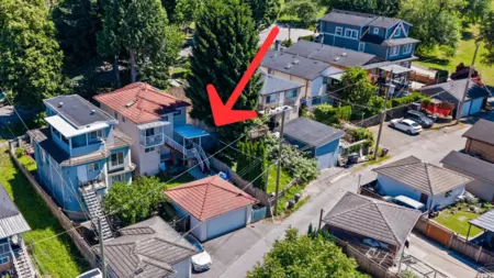 Aerial View of 5521 Dundee Street, Vancouver, BC