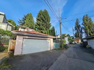 Outdoor Kitchen Photo of 5521 Dundee Street, Vancouver, BC