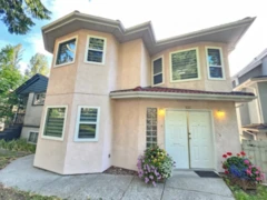 5521 Dundee Street, Vancouver, BC