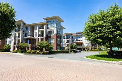 413 3192 Gladwin Road, Abbotsford, BC, Abbotsford — Apartment/Condo for sale