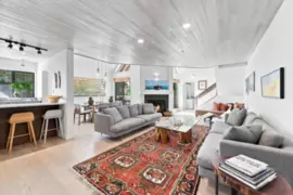 4 4637 Blackcomb Way, Whistler, BC