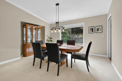 Kitchen Island Photo of 16366 94 Avenue, Surrey, BC