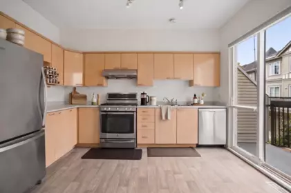 140 3880 Westminster Highway, Richmond, BC, Richmond — Townhouse for sale