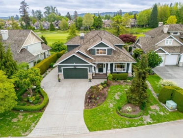 15730 38a Avenue, Surrey, BC, Surrey — Single Family Residence for sale