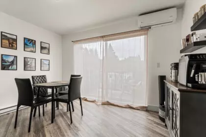Primary Bedroom Photo of 424 2565 Campbell Avenue, Abbotsford, BC