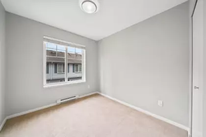 Hallway Photo of 81 5858 142 Street, Surrey, BC