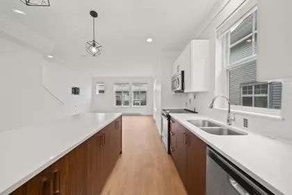 Living Room Photo of 81 5858 142 Street, Surrey, BC