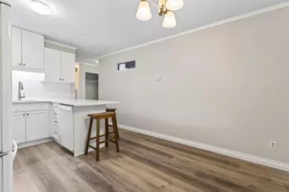 Breakfast Nook Photo of 2743 Sandon Drive, Abbotsford, BC