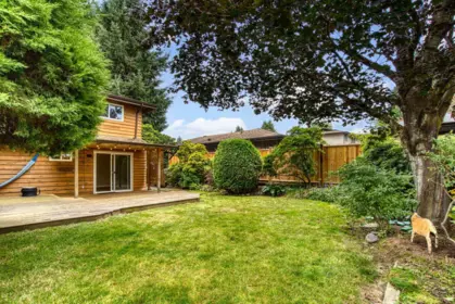 Garden / Landscaping Photo of 2743 Sandon Drive, Abbotsford, BC