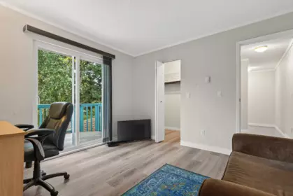 Hallway Photo of 2743 Sandon Drive, Abbotsford, BC