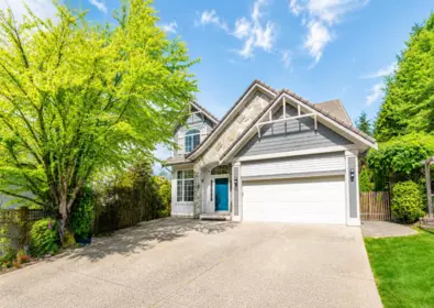 Outdoor Kitchen Photo of 122 Chestnut Court, Port Moody, BC