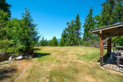 Garage Interior Photo of 465 Sunset Road, Bowen Island, BC