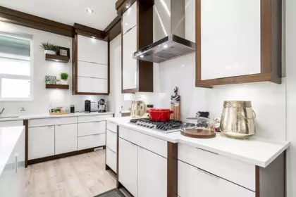 Breakfast Nook Photo of 15522 77 Avenue, Surrey, BC