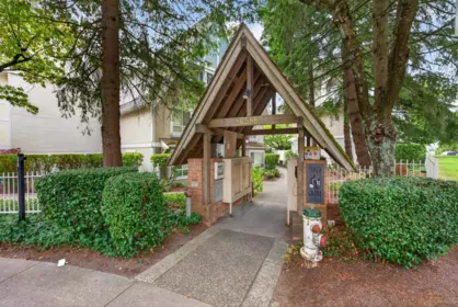 Aerial View of 20 6588 Southoaks Crescent, Burnaby, BC