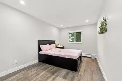 Office / Den Photo of 150 7474 138 Street, Surrey, BC