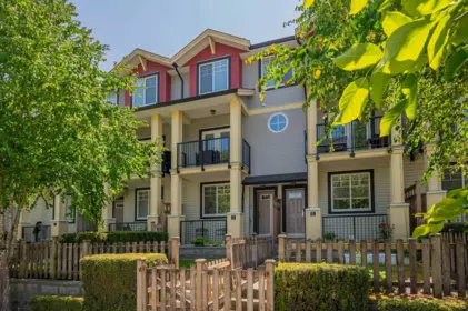Exterior Rear Photo of 10 13886 62 Avenue, Surrey, BC