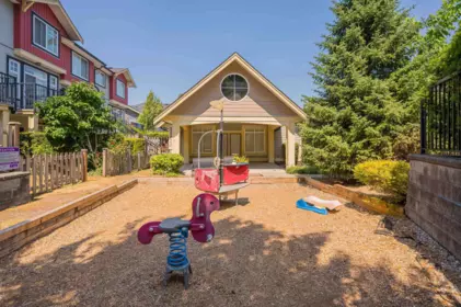 Hot Tub / Spa Photo of 10 13886 62 Avenue, Surrey, BC