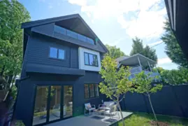 2 3315 W 10th Street, Vancouver, BC