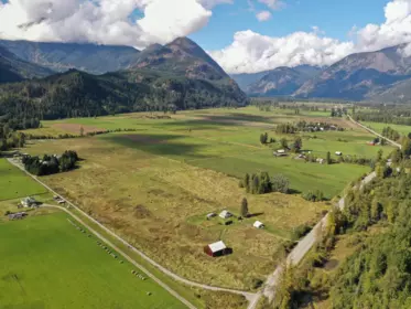 8891 Pemberton Meadows Road, Pemberton, BC, Pemberton — Single Family Residence for sale