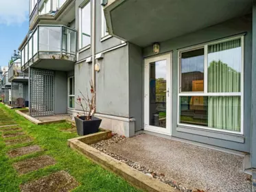 Laundry Room Photo of 7 1355 W 4th Avenue, Vancouver, BC
