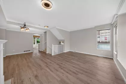 Walk-In Closet Photo of 2 5950 Oakdale Road, Burnaby, BC