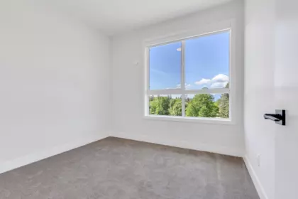 Walk-In Closet Photo of 503 45497 Campus Drive, Chilliwack, BC