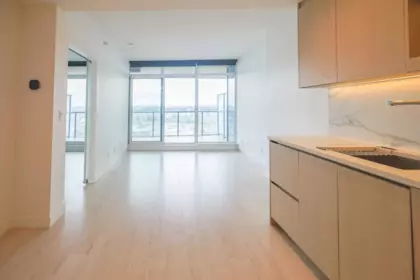 1810 4890 Lougheed Highway, Burnaby, BC, Burnaby — Apartment/Condo for sale