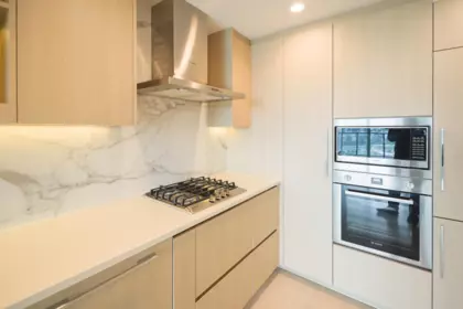 1810 4890 Lougheed Highway, Burnaby, BC, Burnaby — Apartment/Condo for sale