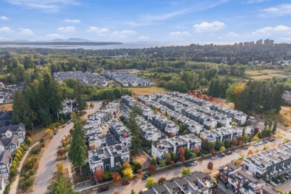 Front Yard Photo of 202 2277 Oak Meadows Drive, Surrey, BC