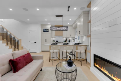 Family Room Photo of 1 2888 E 6th Avenue, Vancouver, BC