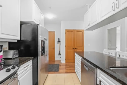 Kitchen Island Photo of 107 11935 Burnett Street, Maple Ridge, BC